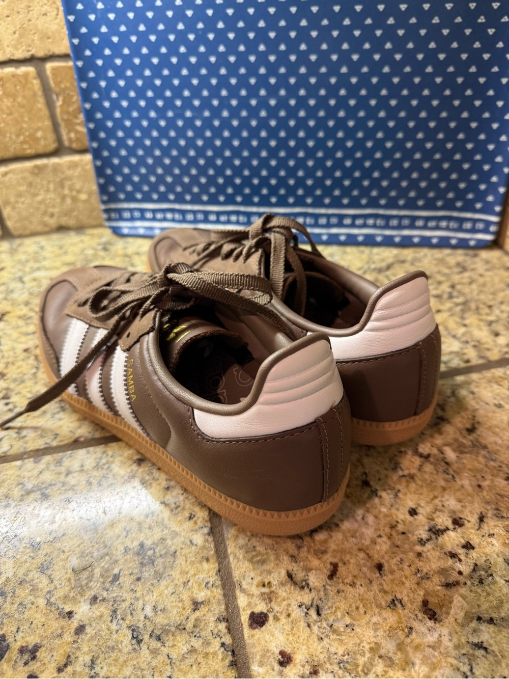 adidas Samba Brown & white Leather Trainers - Picture 3 of 6